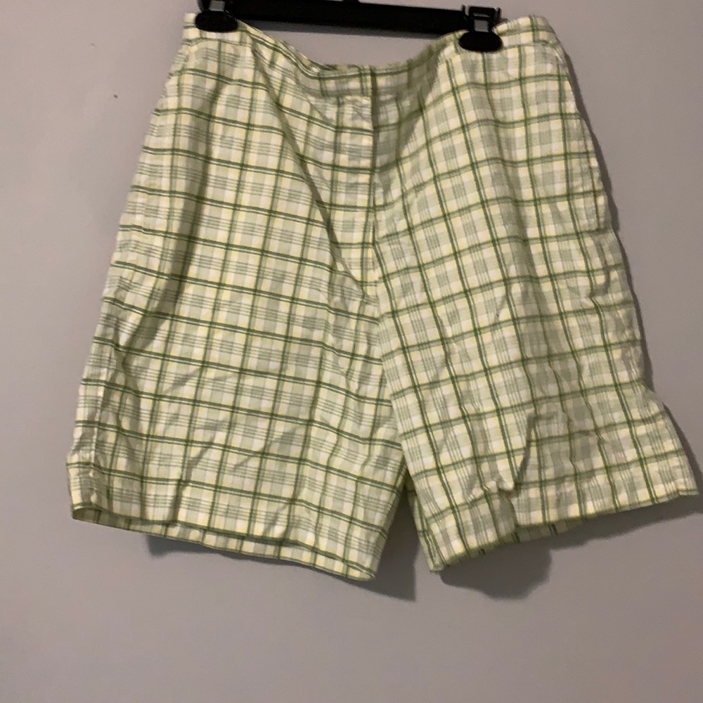 High waisted plaid green shorts